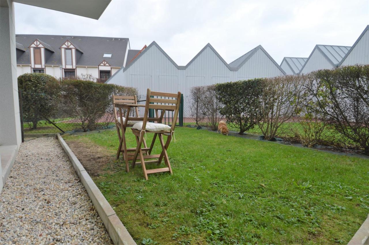 Jardin - A 50M De La Plage - Wifi - Parking Courseulles-sur-Mer Exterior photo